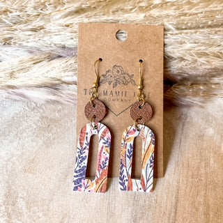 Rounded Geometric Dangle w/ Small Circle Connector